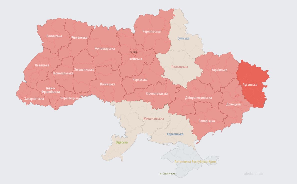 В Черкассах во время воздушной тревоги прогремели взрывы