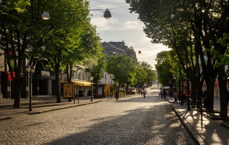 "Путину люди не нужны". Как война изменила Одессу и чем живет город у моря