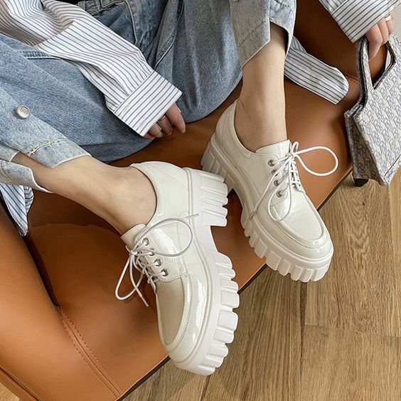 Перестаньте це носити! Стиліст показала 5 речей, які псують будь-який образ