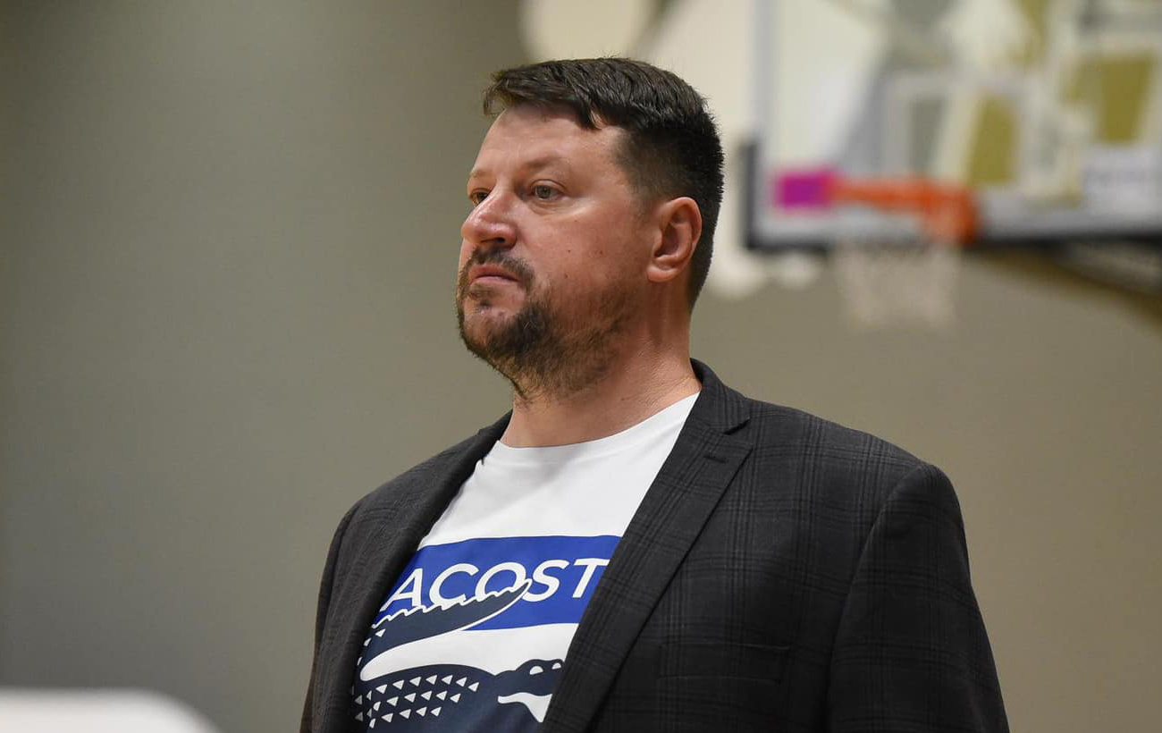 Слава Медведенко: Чемпіонські персні НБА продав за 250 тисяч доларів, коли напала Росія