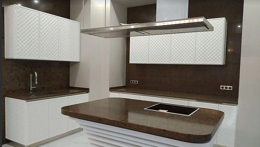 Як виглядає найдорожча квартира в царському будинку на Хрещатику