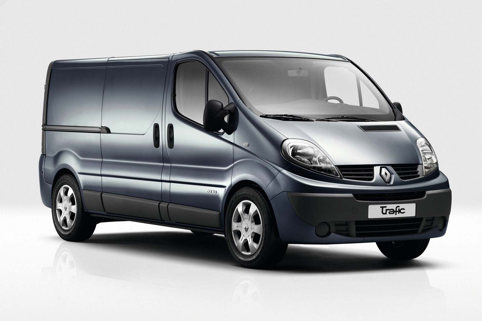 Для семьи и грузов: ТОП-5 лучших микроавтобусов на украинском рынке