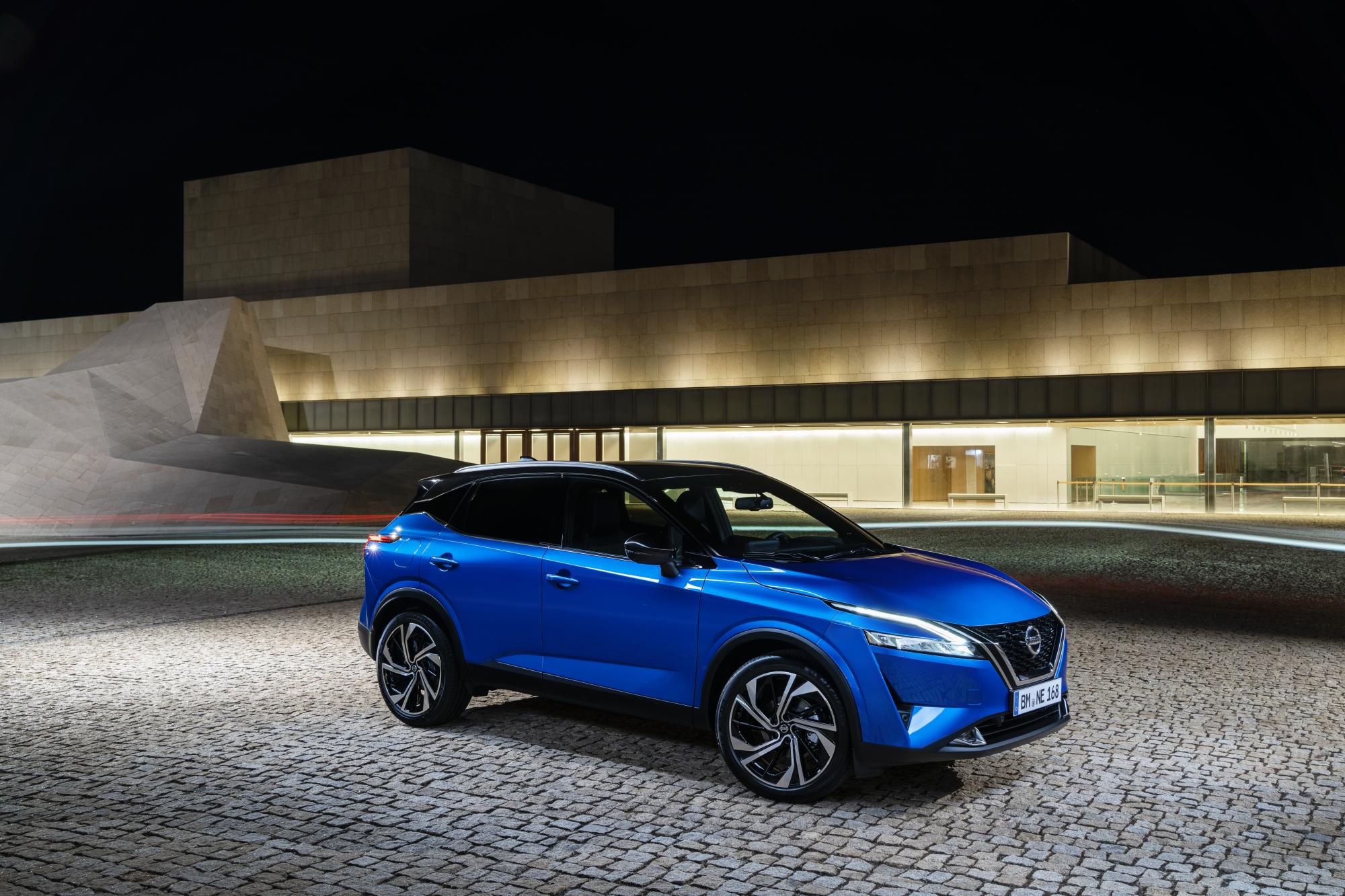 ВСУ закупила броневики КрАЗ "Кугуар", а "Эталон" обещает новый автобус. Главное из мира авто