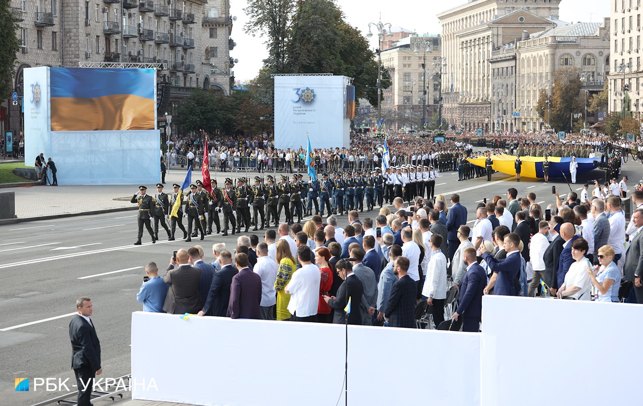 Яркие фото с парада ко Дню Независимости Украины: гордости нет границ!
