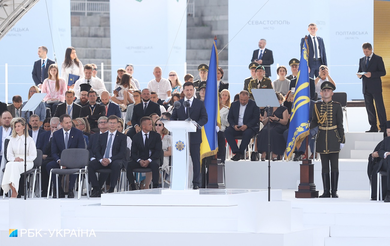 Яркие фото с парада ко Дню Независимости Украины: гордости нет границ!