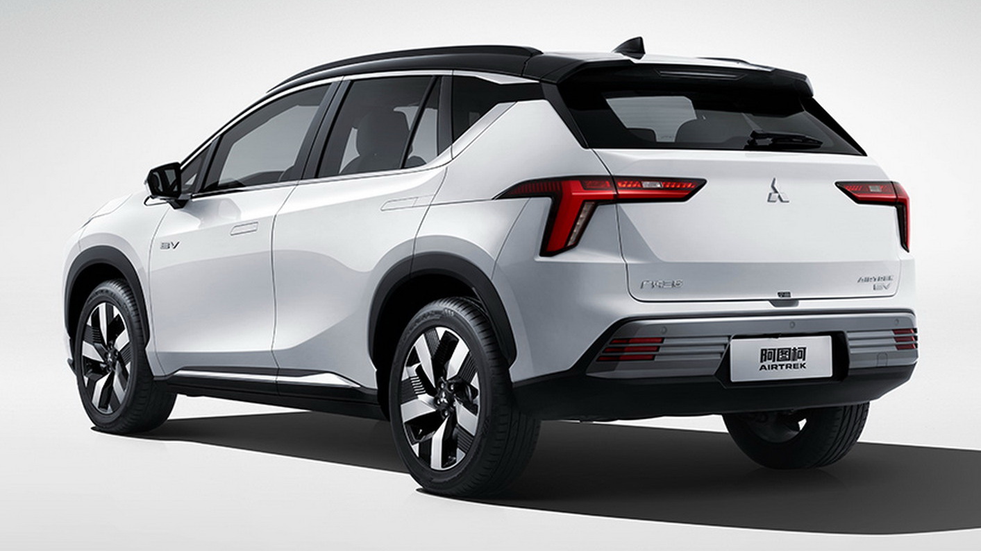Первый электрический кроссовер Mitsubishi оказался клоном "китайца" марки Aion