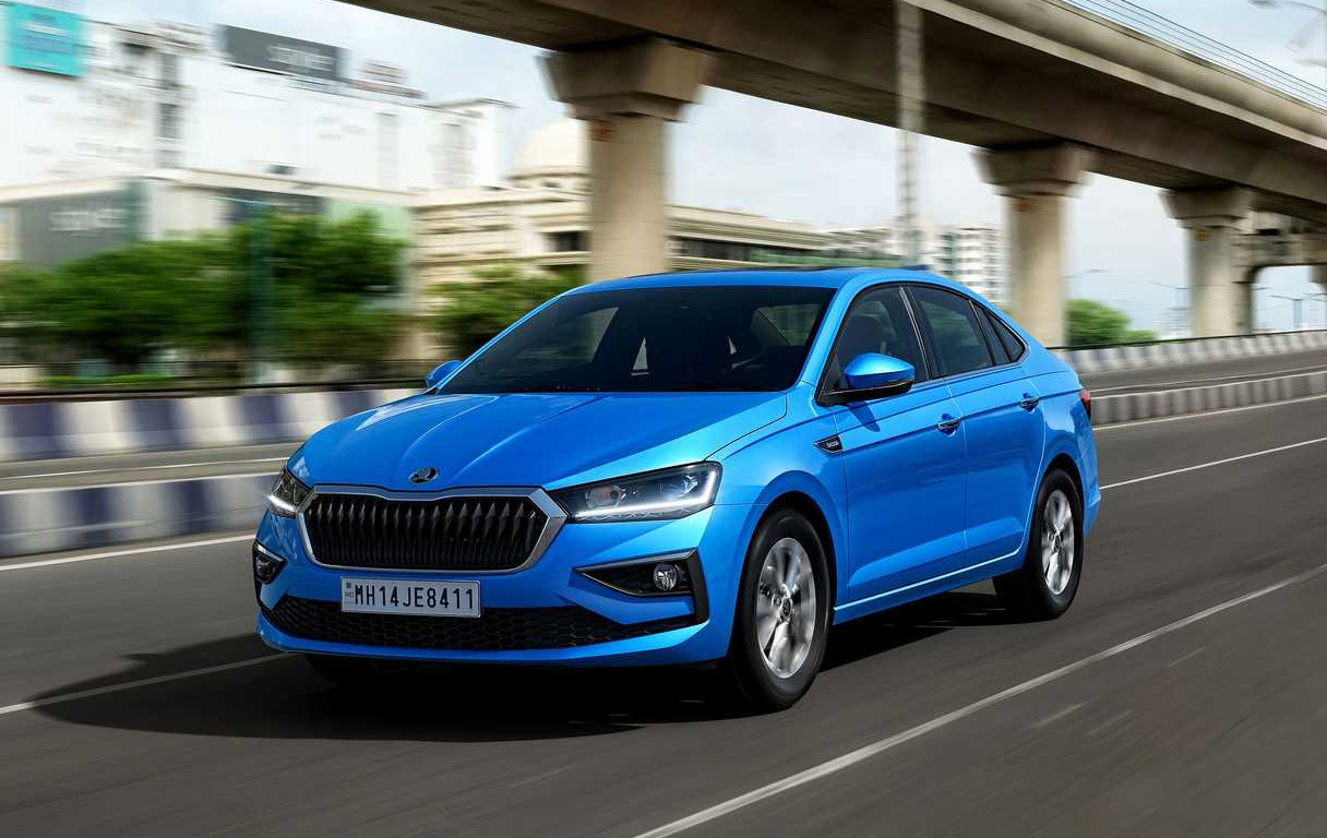 Первый автомобиль Huawei и седан Skoda Slavia за 13,5 тысячи долларов. Главное из мира авто