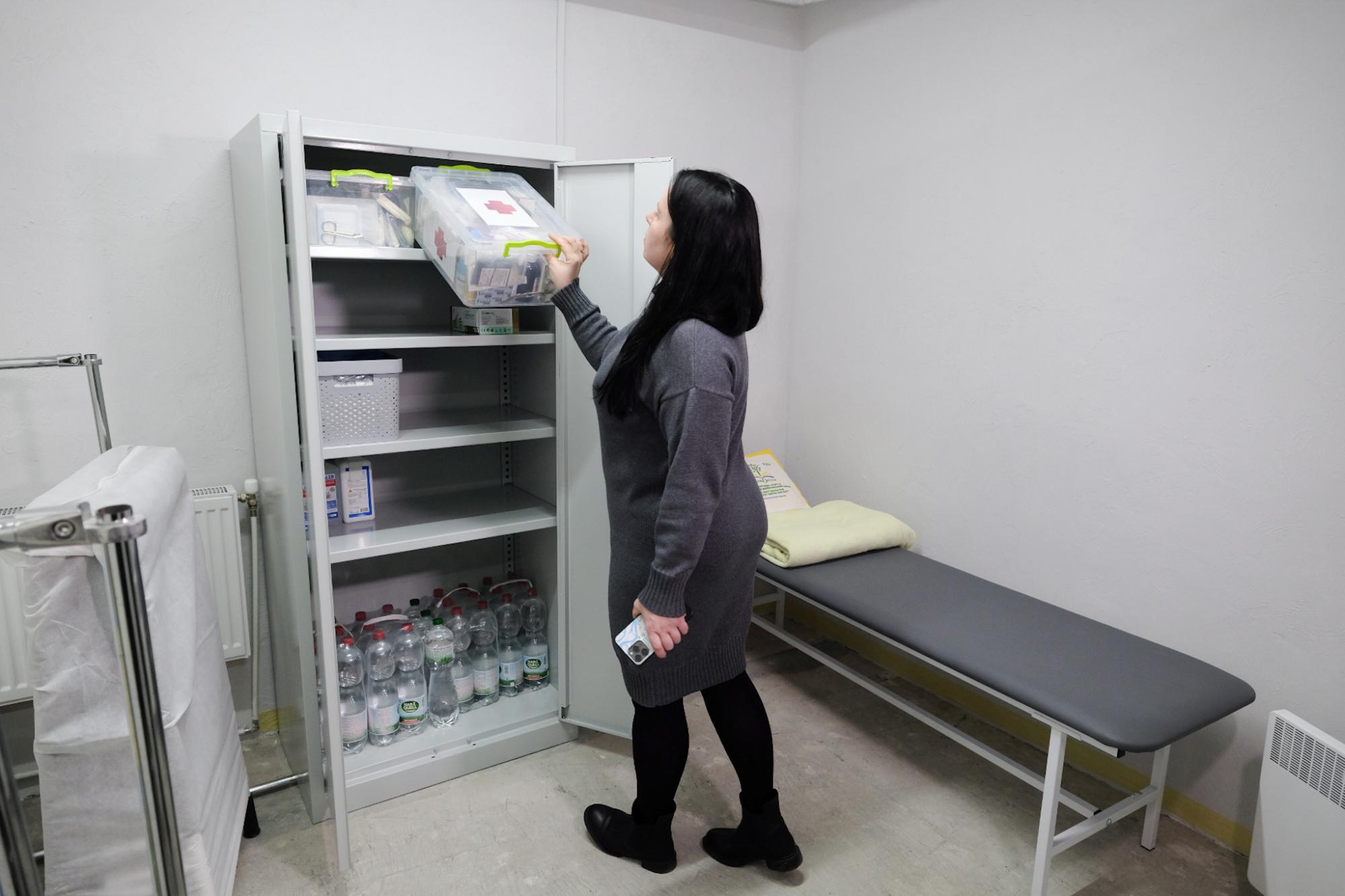 Зроблено для людей: так виглядають пункти обігріву в Києві (фото)