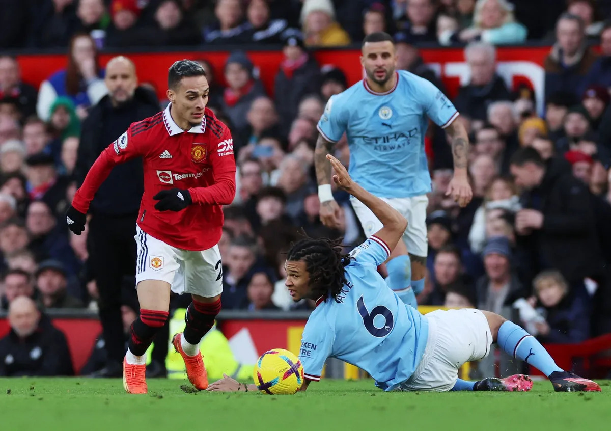 Ель Класіко, вистава Ф'юрі, дербі Манчестера і фінал регбі: анонс вихідних у спорті