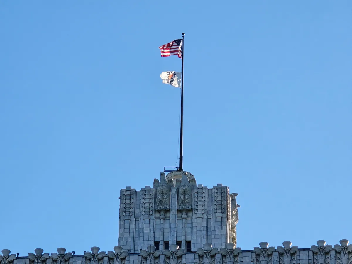 Порівняння камер iPhone 16 Pro Max та Samsung Galaxy S24: який телефон знімає краще (фото)