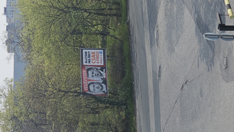 Зеленський на кожному кроці: як Орбан використовує Україну в агітації. Репортаж із Будапешта