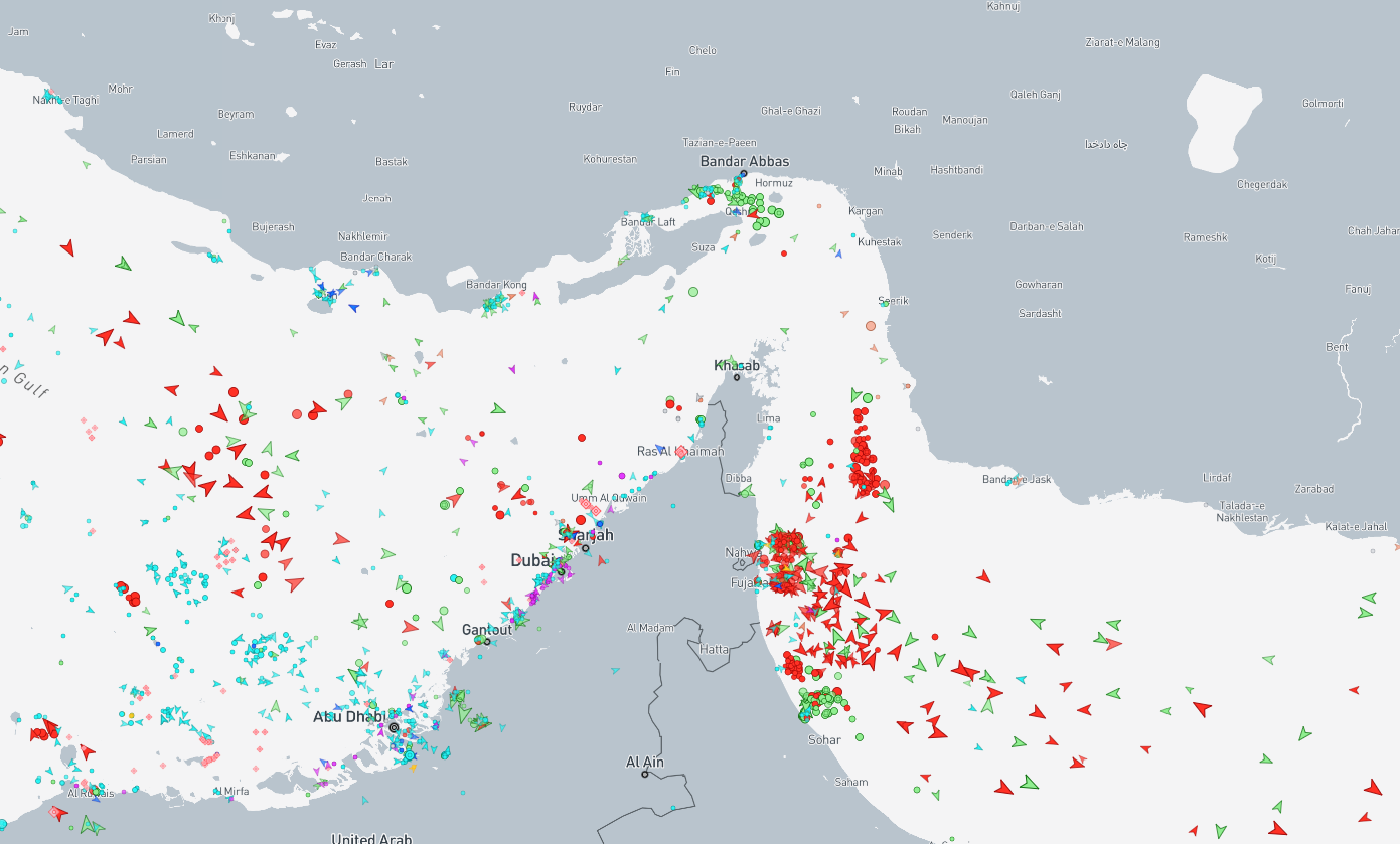 Доллар идет на рекорд, бензин взлетел в цене: как война на Ближнем Востоке влияет на цены в Украине