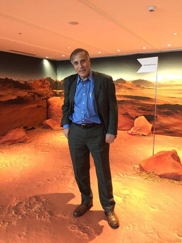 Аерокосмічний інженер Роберт Зубрін: Сутичка України з Росією - це перша космічна війна