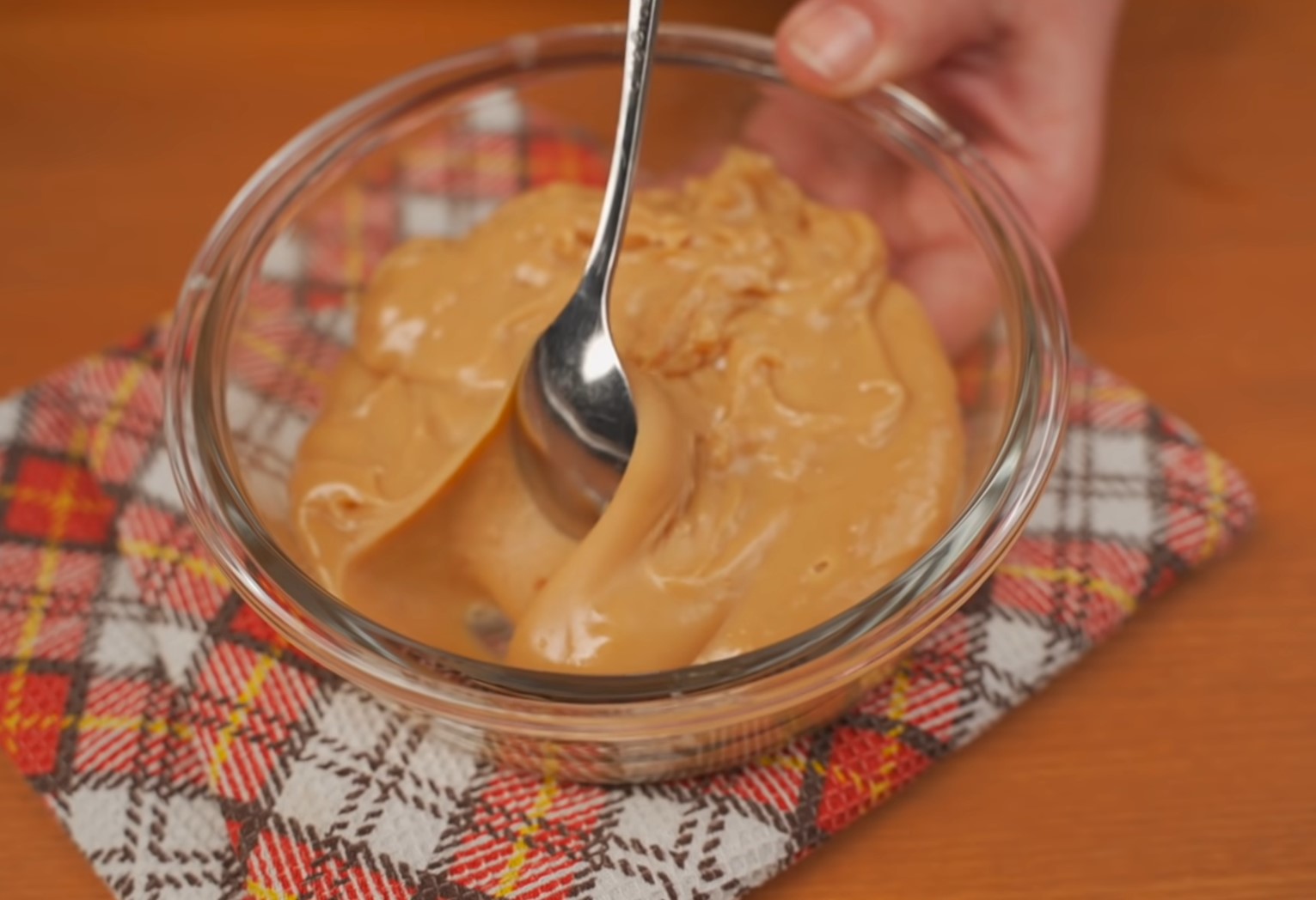 Два вида домашней сгущенки: простой способ, после которого вы забудете о магазинной