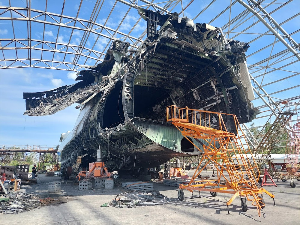 "Мрія" еще взлетит? Украинцам показали, как выглядит самый большой в мире самолет сегодня (фото)