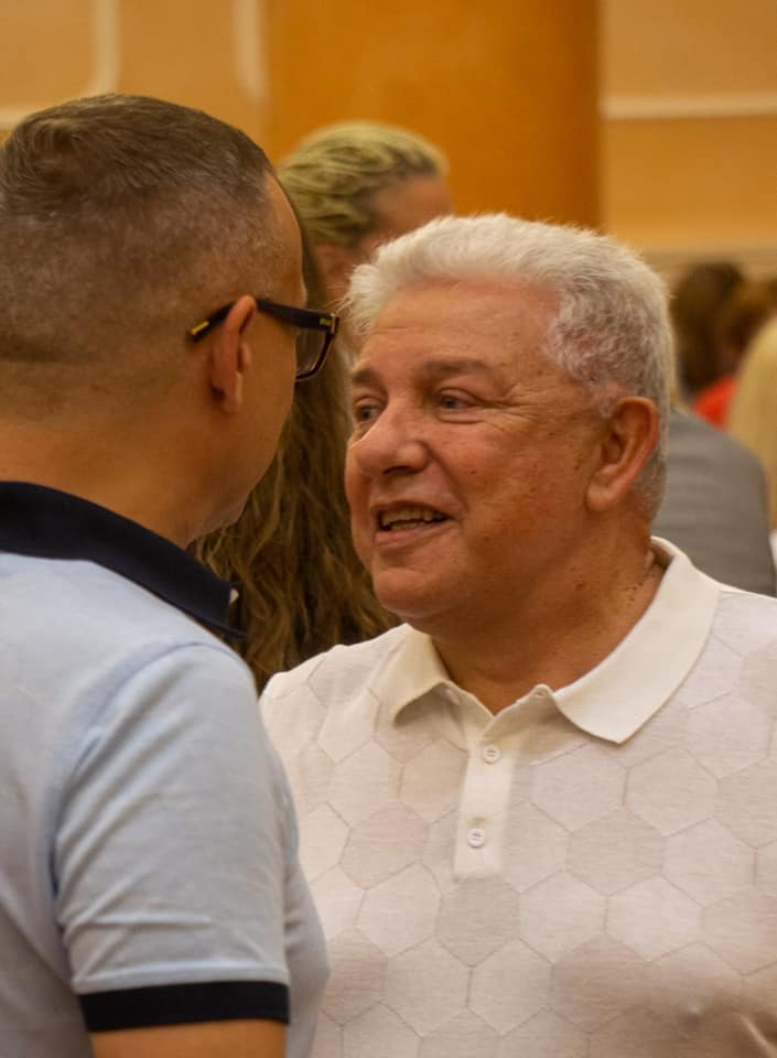 Что стало с Олегом Филимоновым - звездой "Джентльмен-шоу", который заявлял о готовности пойти на фронт