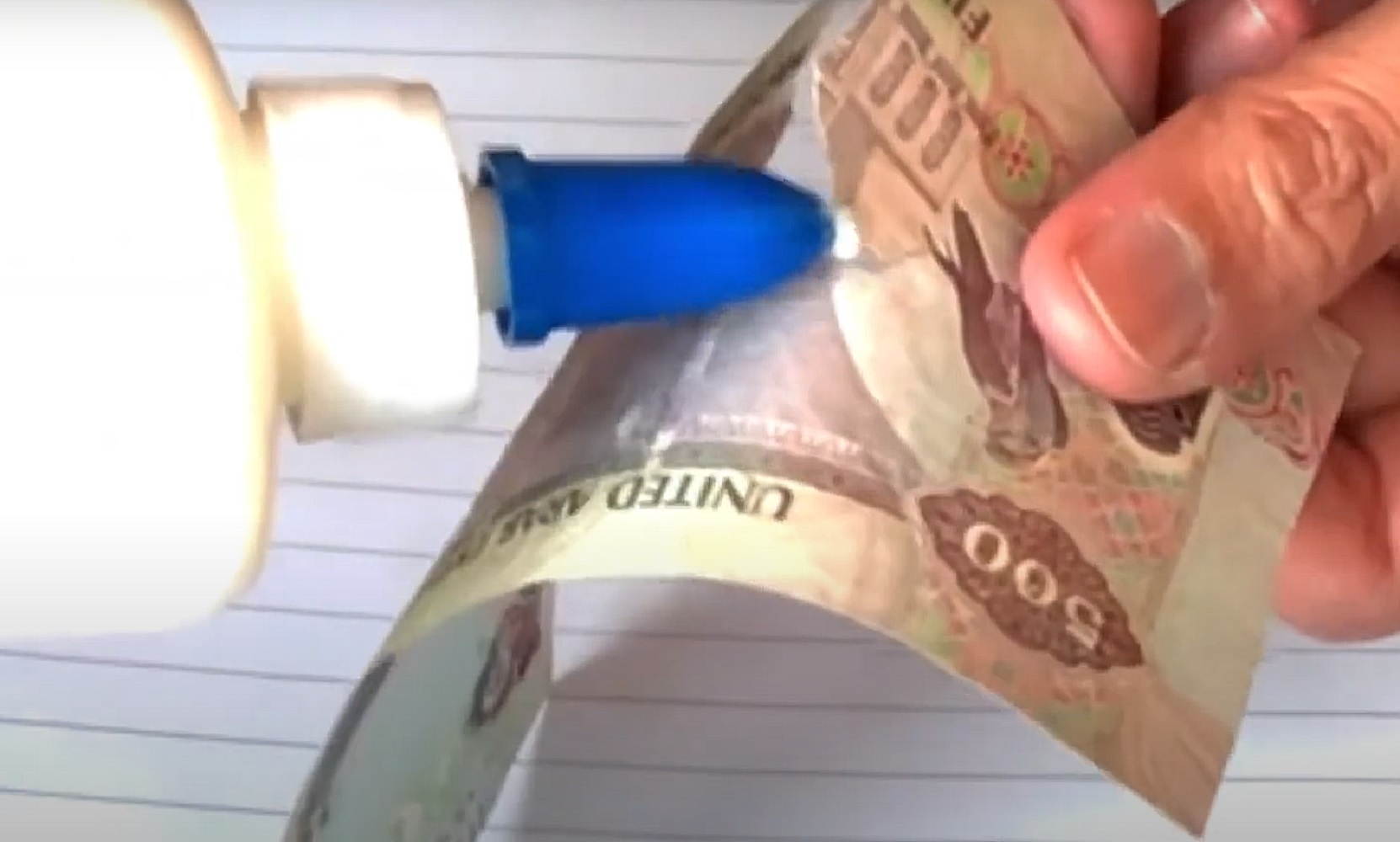 Не спешите выбрасывать! Как восстановить поврежденные деньги: инструкция