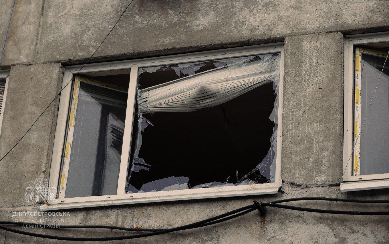 Ракетний удар по Дніпру: кількість постраждалих зросла до 43, є "важкі"