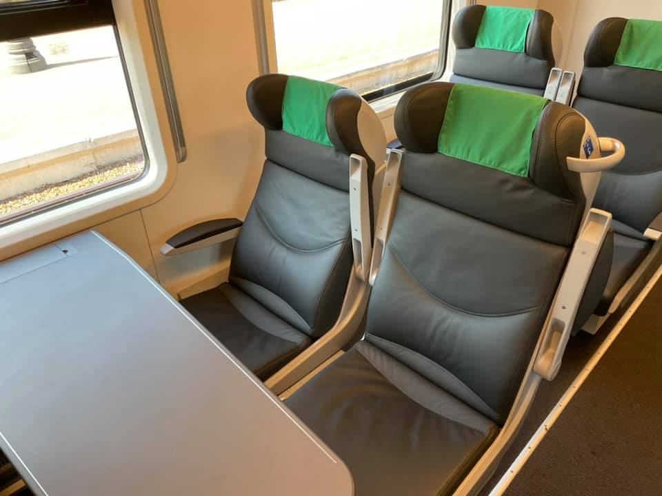 В Киеве тестируют новую электричку: появились первые фото из салона