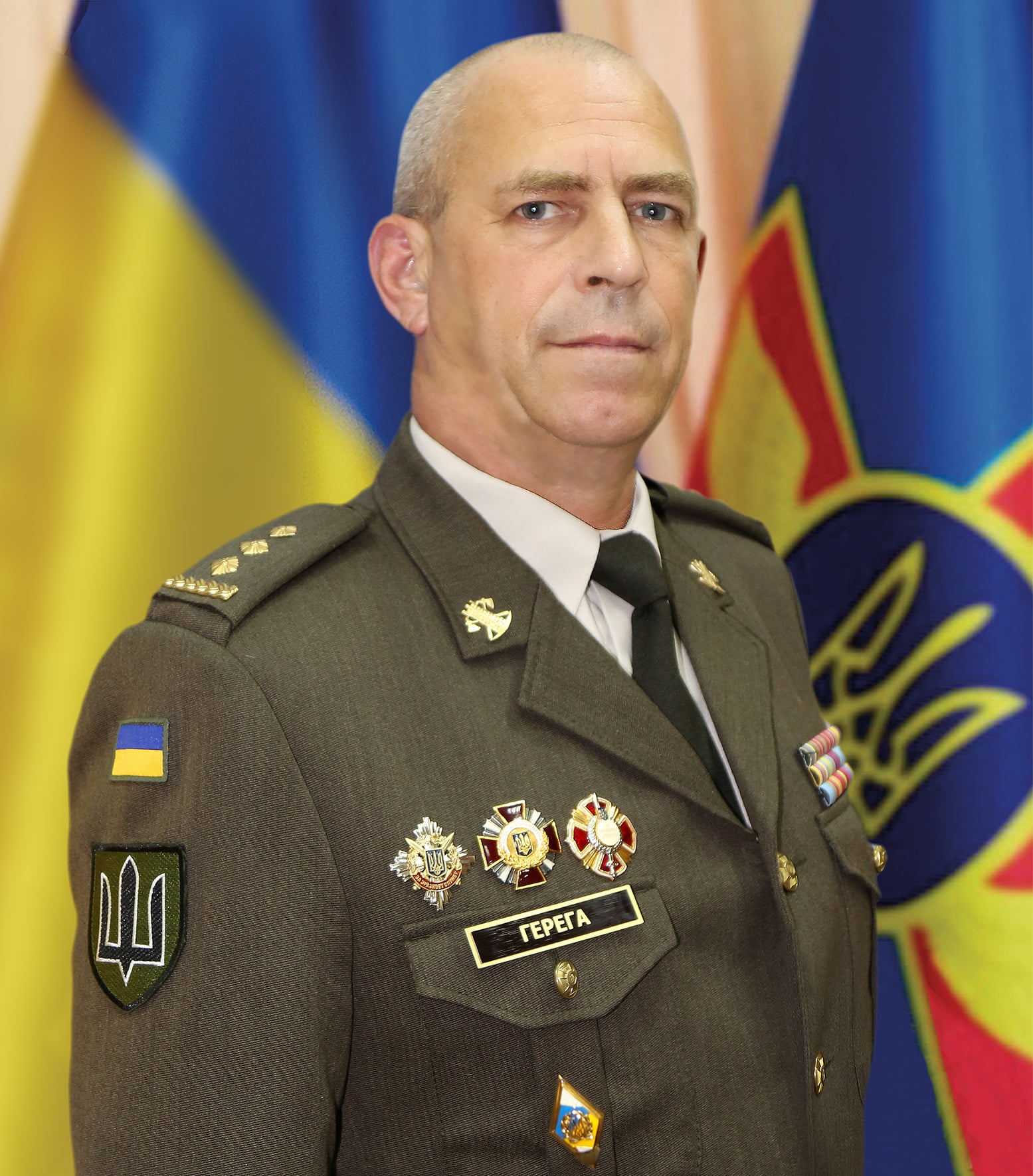 Залишились у команді. Кого не торкнулися кадрові перестановки в керівництві ЗСУ