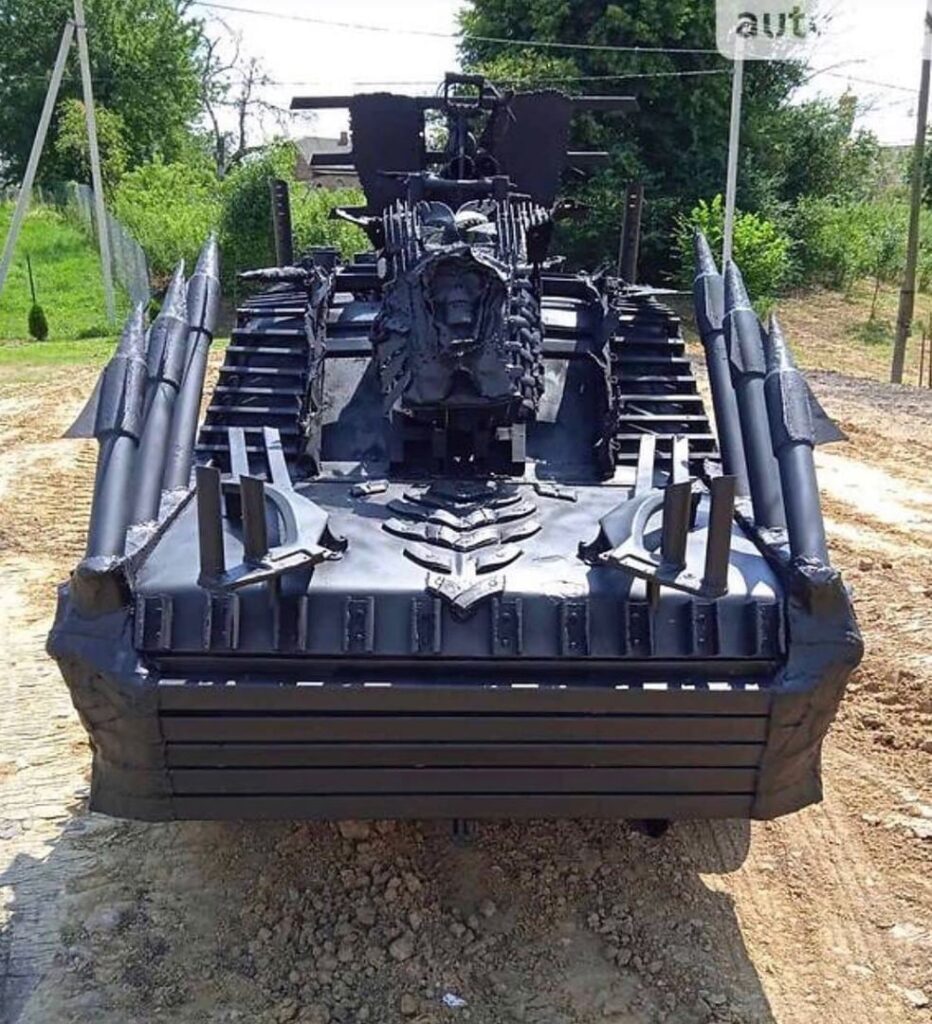 Український автолюбитель створив "монстра постапокаліпсису": як він виглядає