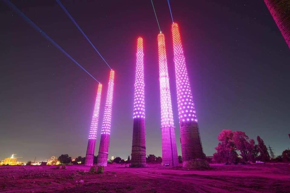 В Днепре День города завершили зрелищным светло-лазерным шоу