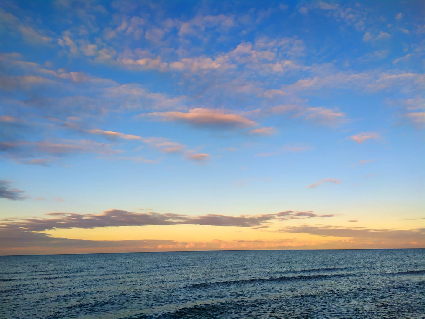 Теплая вода в любой сезон. Где на Азовском море искать круглогодичные курорты для комфортного отдыха
