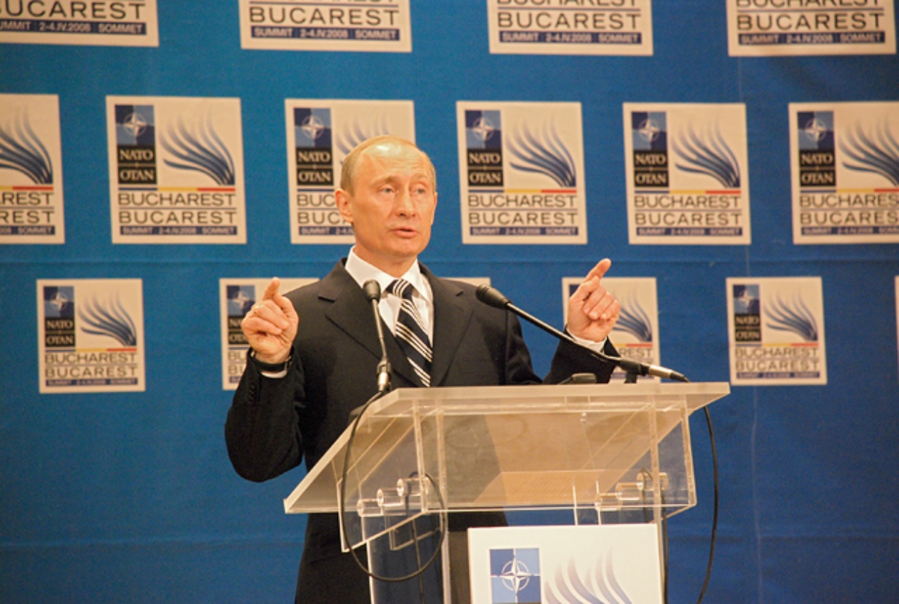 "Ни дюйма на Восток". Почему Россия против расширения НАТО