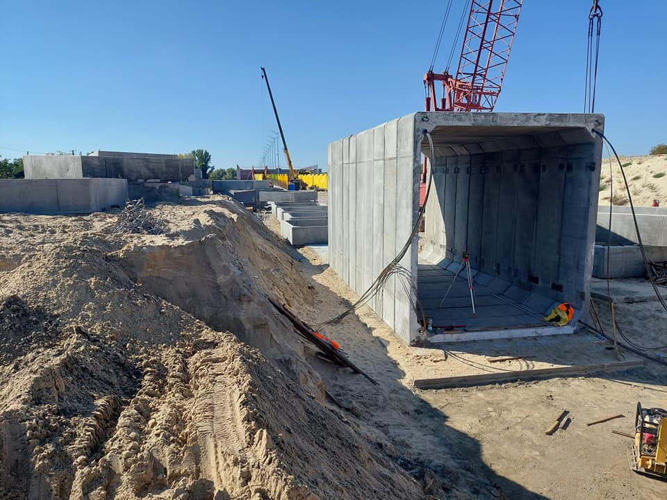 Метро на Троещину все-таки строят. Смотрите свежие фото