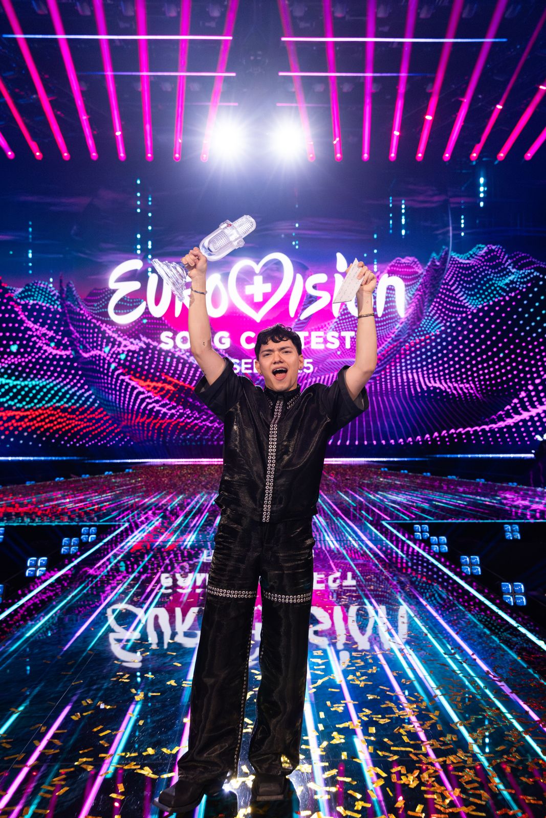 "Це абсолютне божевілля": JJ з Австрії прокоментував свою перемогу на "Євробаченні"