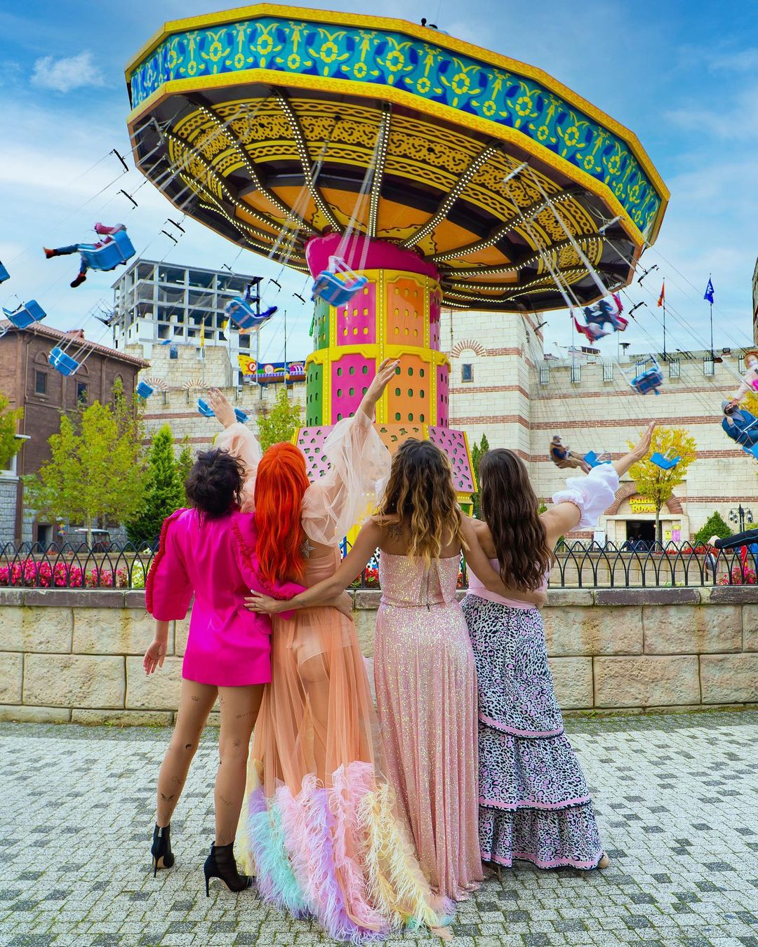 Як зараз виглядає і чим займається Ліна Міцукі - колишня учасниця жіночого поп-гурту Real O (фото)