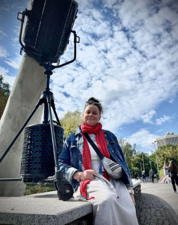 Називають Маріуполь "театральною постановкою": зірка "Будиночку на щастя" розповіла про родичів з РФ