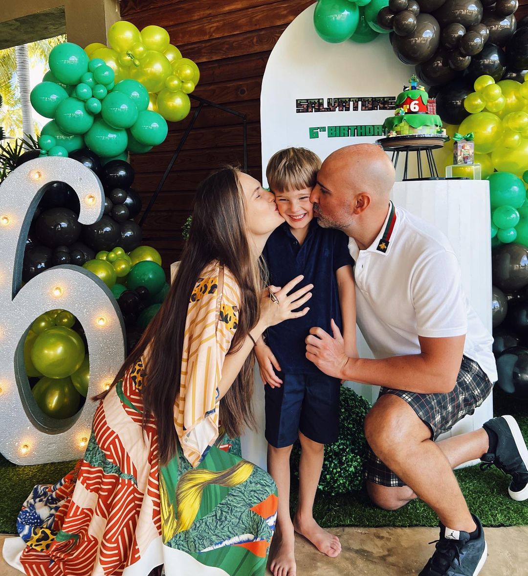 Українська модель Алла Костромічова вдруге стала мамою: перше зворушливе фото