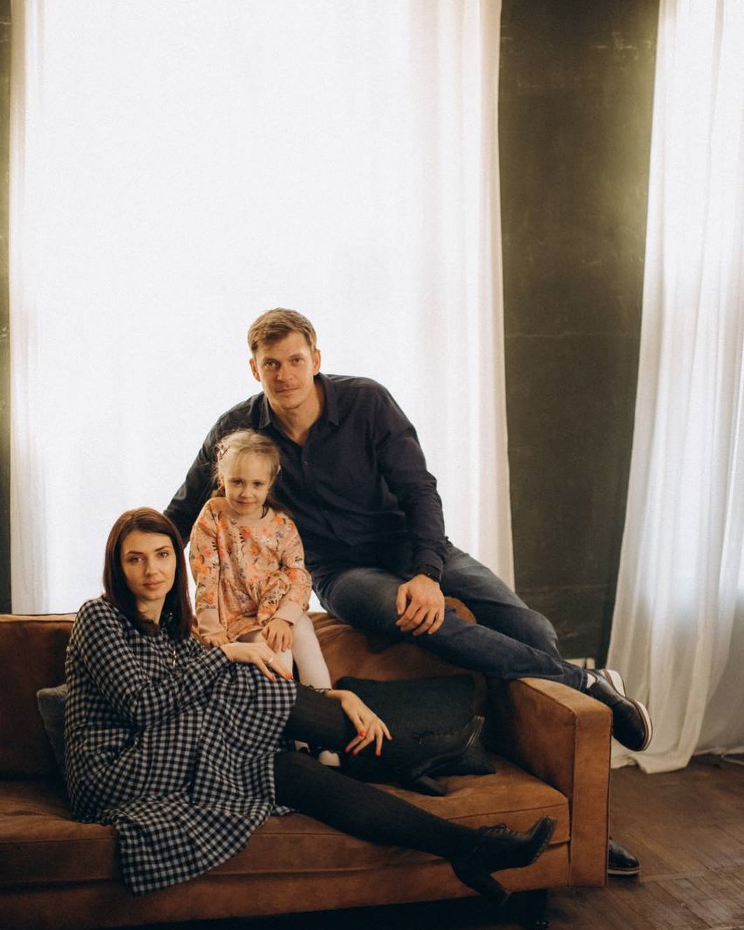 У будинок популярного українського актора в Києві влучив ворожий дрон: в якому він стані