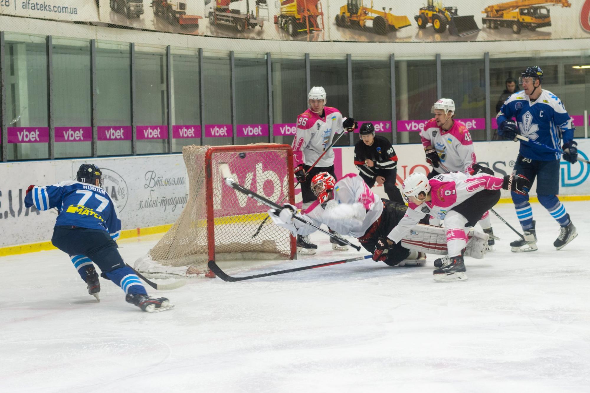 "Сокіл" творить історію, Тухель у погоні за трофеєм, нефутбольне Ель Класіко: анонс вихідних у спорті