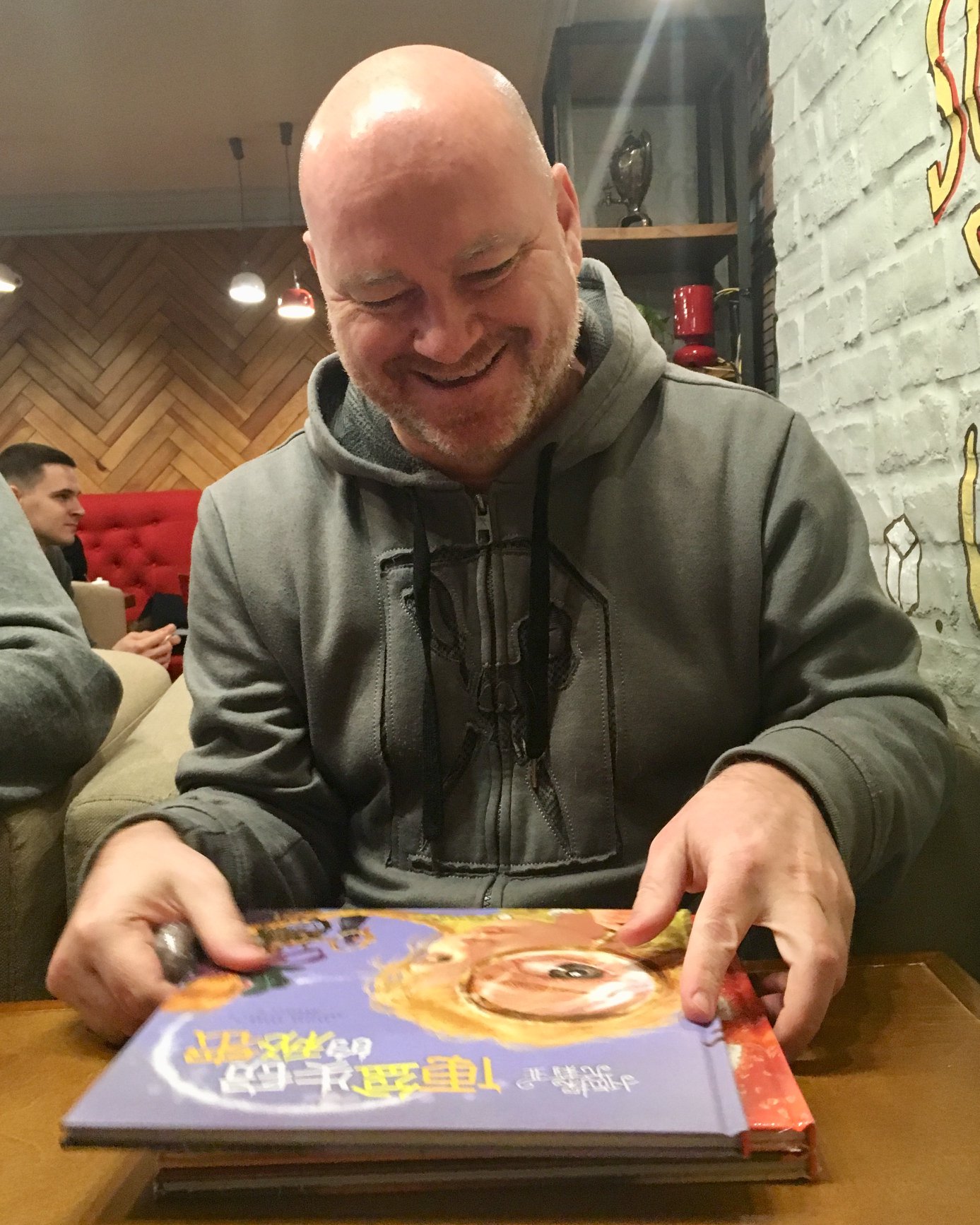 Помер відомий український дитячий письменник Юрій Нікітінський