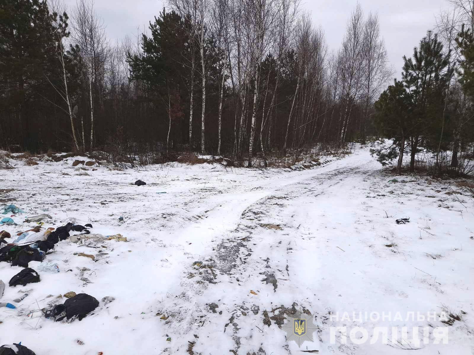 Під Рівним хлопець викрав трактор, щоб дістатися додому: фото інциденту