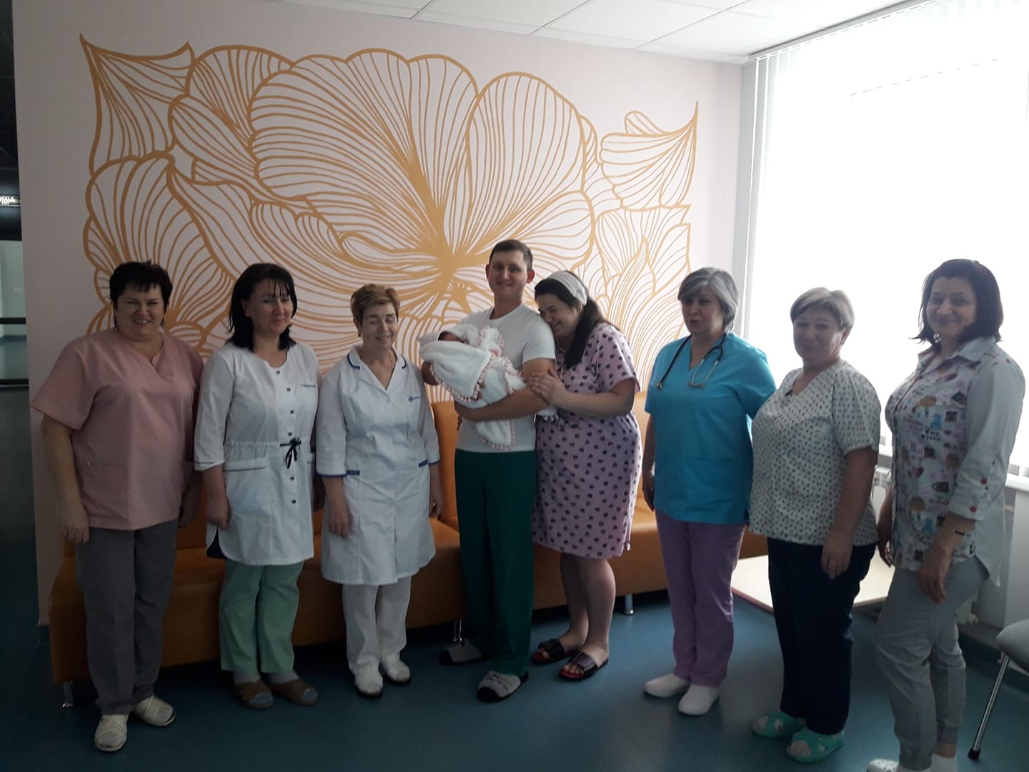 У пологовому будинку Первомайська приємний рекорд - з'явилася на світ дівчинка-"богатир" (фото)