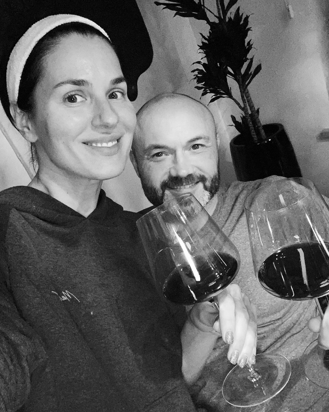 "Написав заповіт": Єфросиніна зі сльозами на очах розповіла про чоловіка-військового