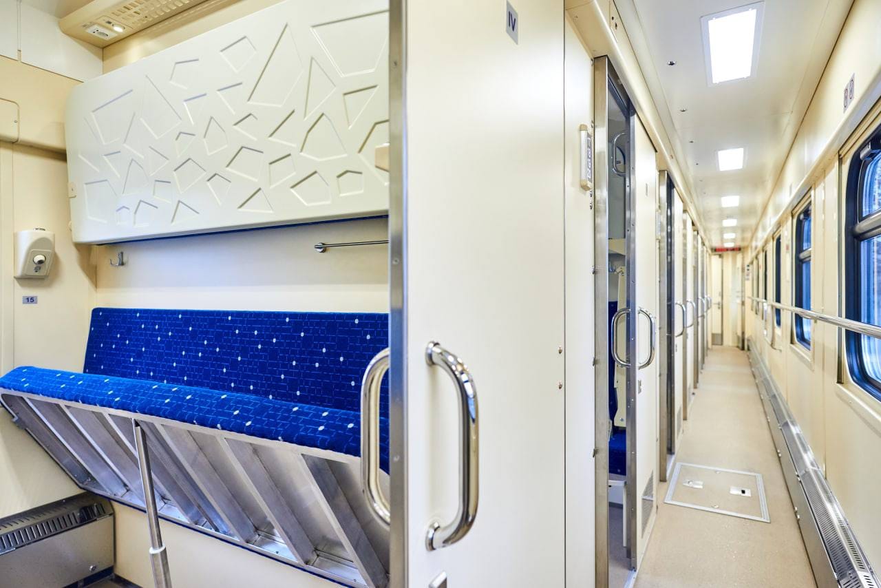 Розклад на осінь. Як доїхати до Варшави і Хелма з України: поради