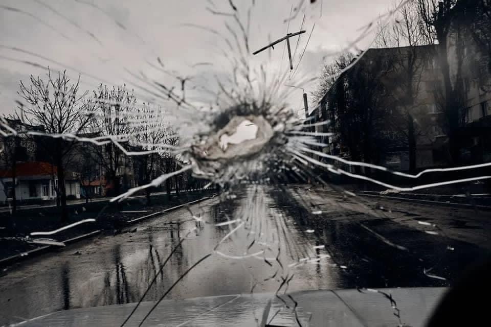 Жителів Луганської області закликають евакуюватись: "допоможіть ЗСУ прогнати ворога"