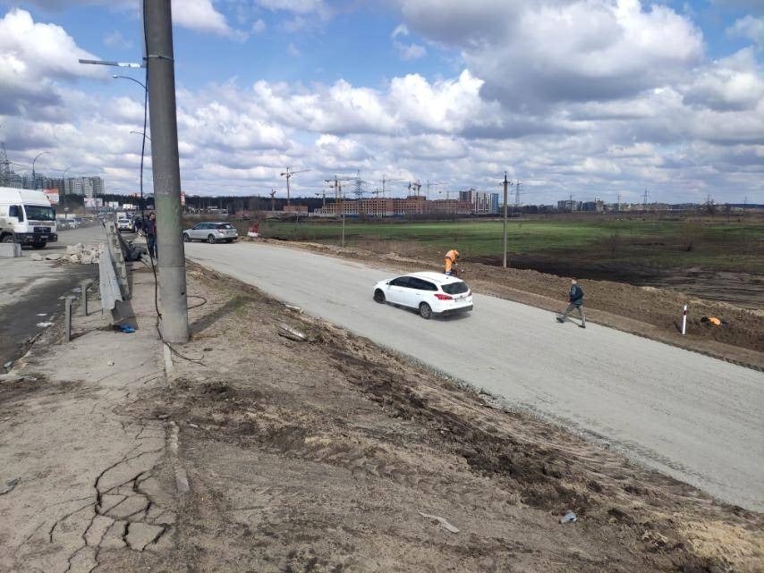 Біля Гостомеля відкрили переправу: хто по ній може їздити і як вона виглядає (фото)