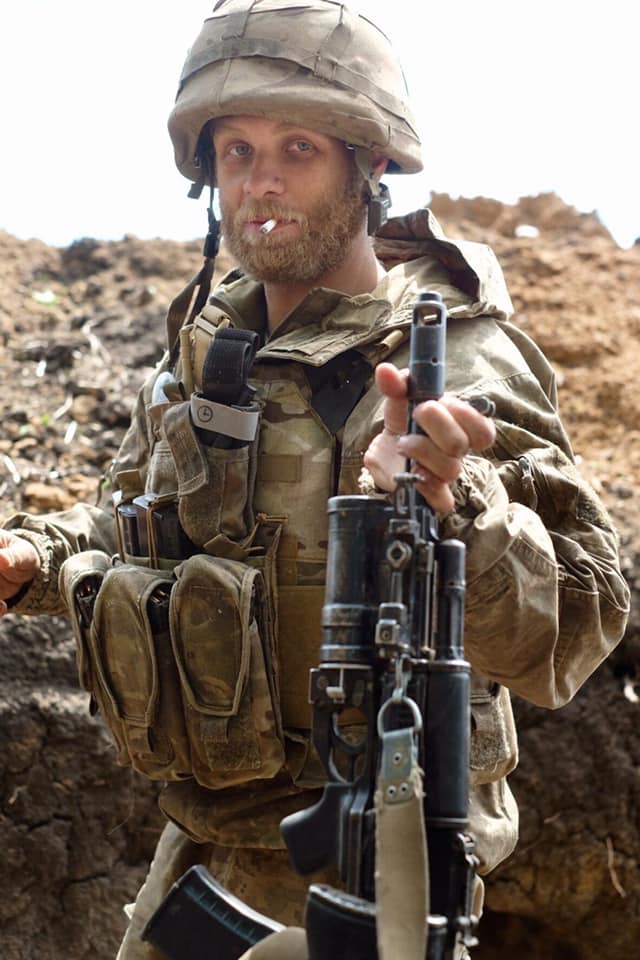 "В их глазах и душах ясность": Залужный показал лица героев, на которых держится Украина