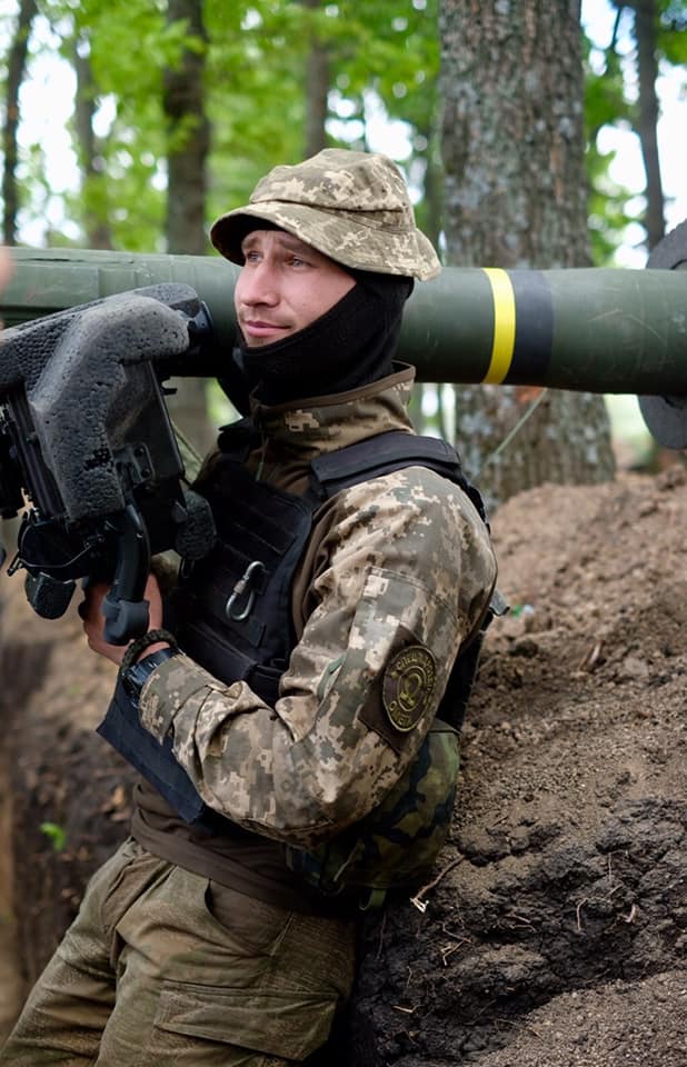 "В их глазах и душах ясность": Залужный показал лица героев, на которых держится Украина