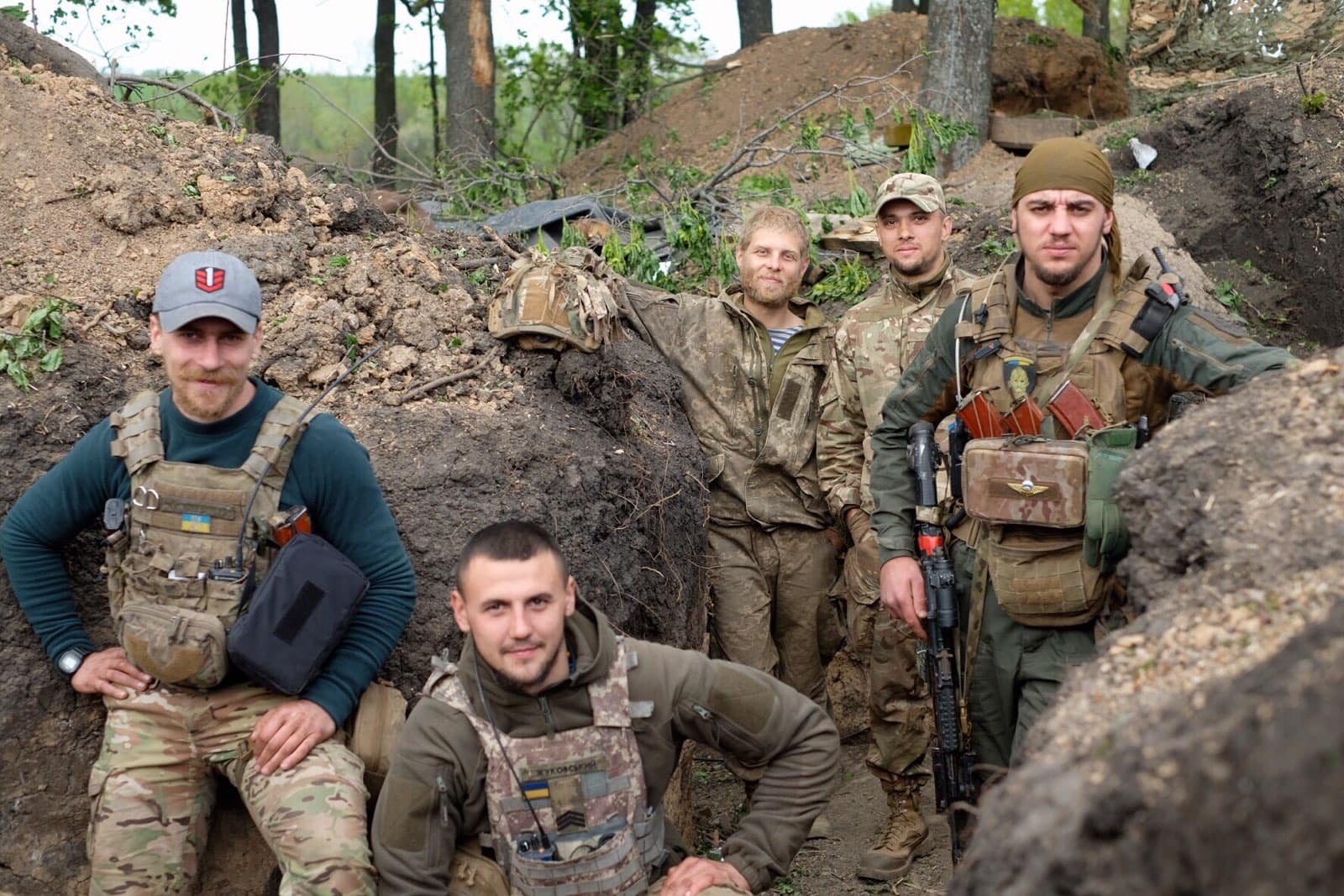 "В их глазах и душах ясность": Залужный показал лица героев, на которых держится Украина