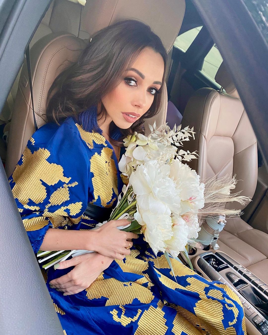 Сине-желтые сердца: невероятные патриотические платья украинских звезд, которые завораживают