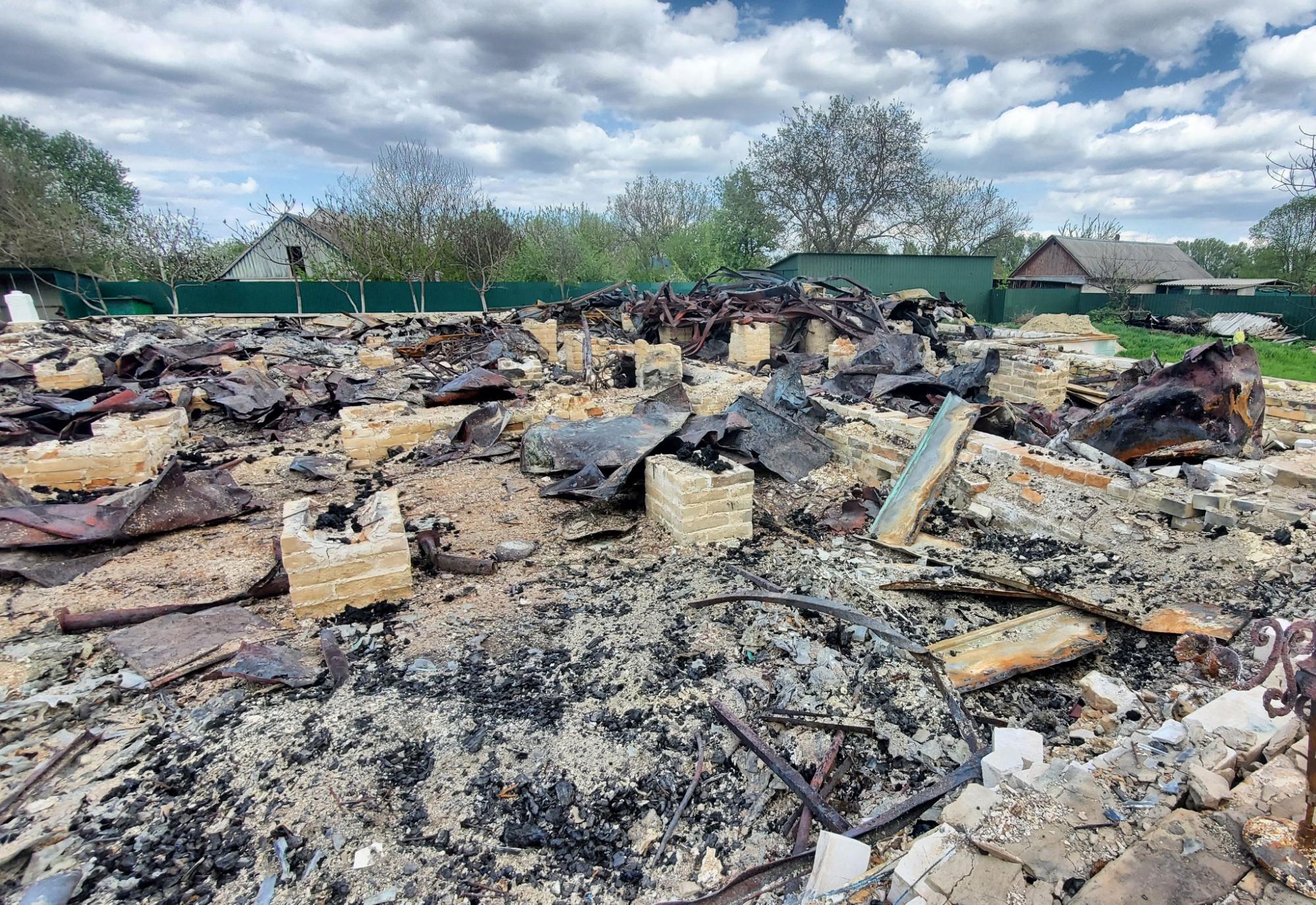 Сгорела от удара артиллерии. Оккупанты уничтожили на Киевщине еще одну церковь 19 века