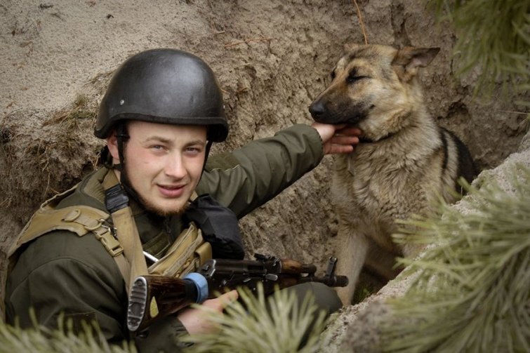 Знакомьтесь - Фауст. У нацгвардейцев появился четырехлапый побратим (фото)