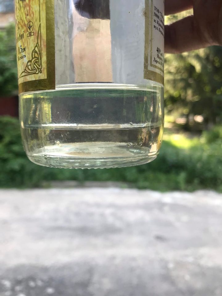 На киевской АЗС "разводят" с бензином: "без очередей и ограничений"