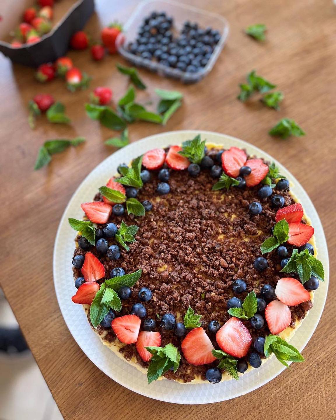 Готовим легкий и очень вкусный торт без выпечки: минимум усилий